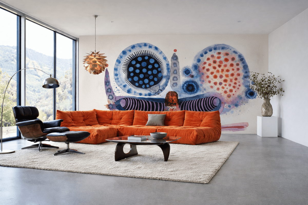 Spotlit Geodesic Forms